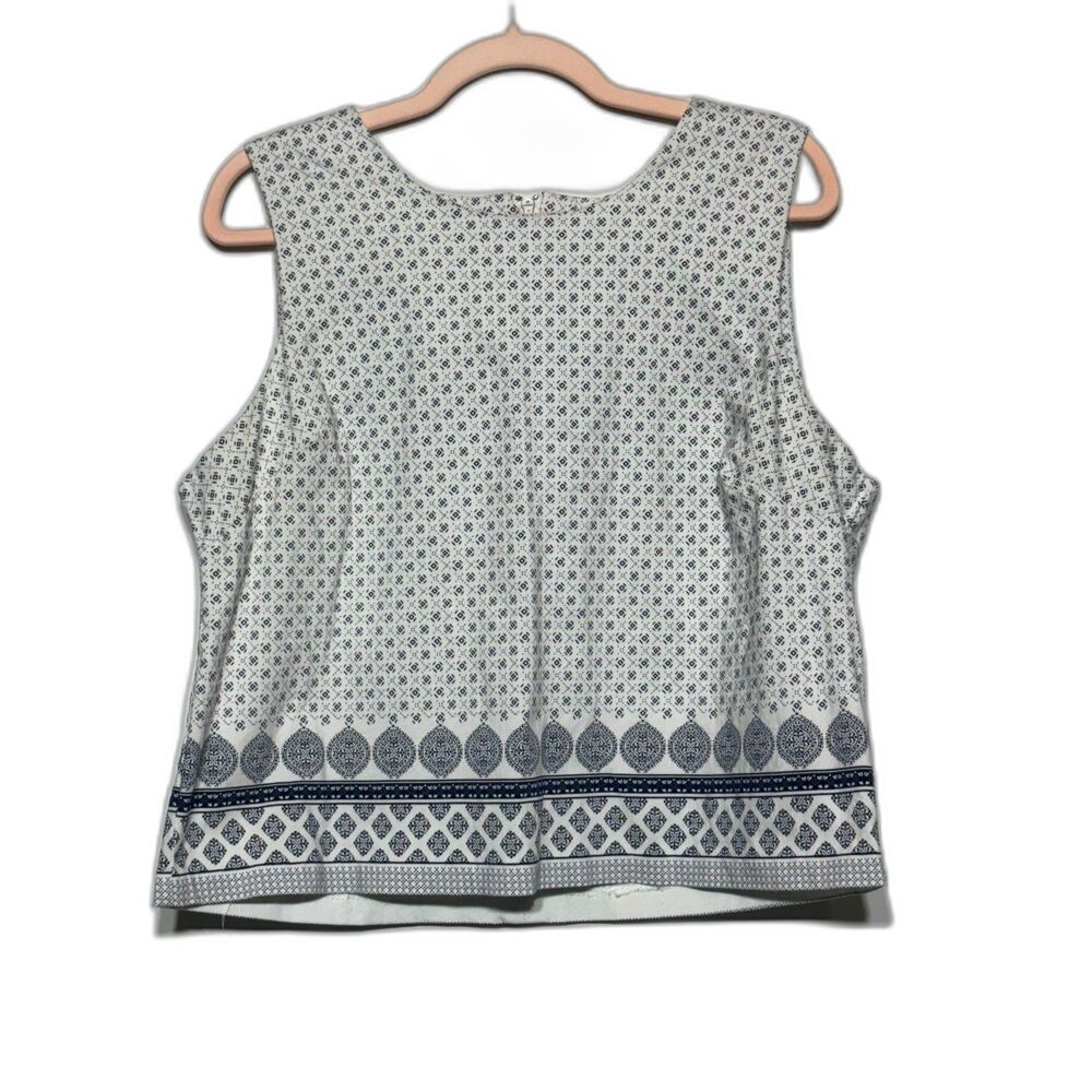 Cynthia Rowley Sleeveless Blouse - White/Navy - XL - EUC